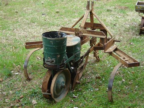 old cole planter